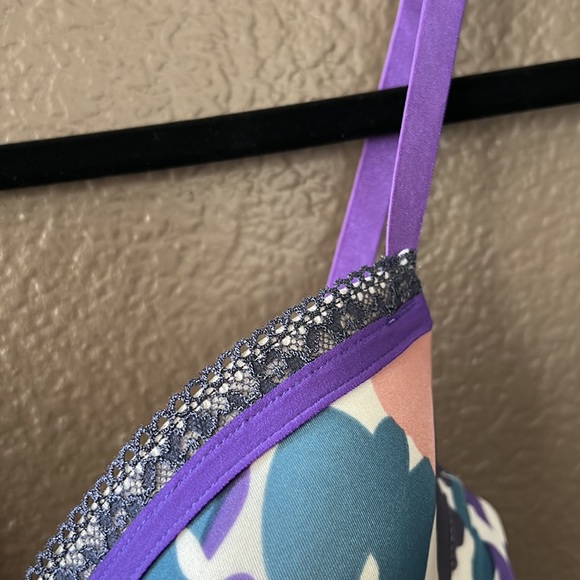 Calvin Klein purple w/ floral pattern - Picture 3 of 8